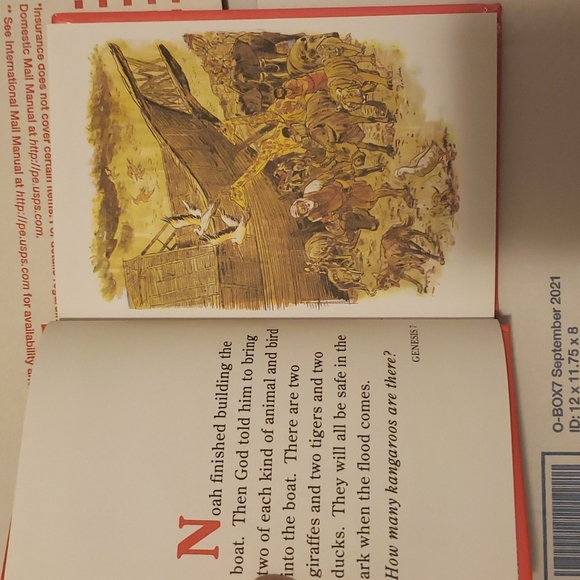 My First Bible In Pictures By Kenneth N. Taylor Hardcover Book - Picture 6 of 10